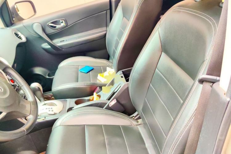 Used Renault Koleos 2014 Revised Version 2.0L Two-Wheel Drive Fashion Edition Left Front Seat