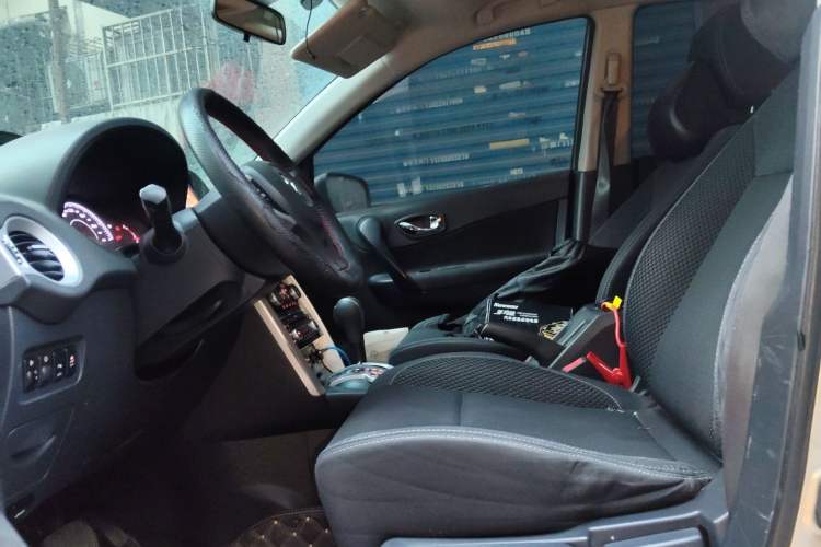 Used Renault Koleos 2014 2.0L Two-Wheel Drive Fashion Edition Left Front Seat