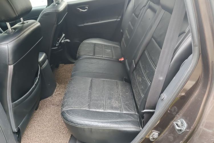 Used Renault Koleos 2014 Revised Version 2.0L Two-Wheel Drive Fashion Edition Left Rear Seat