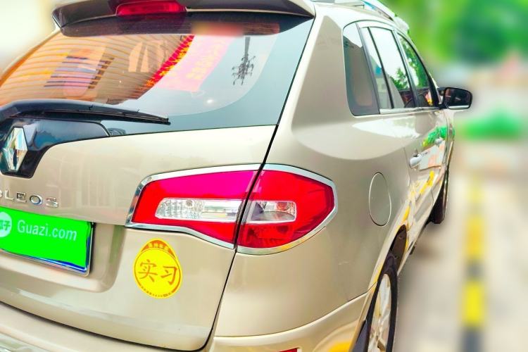 Used Renault Koleos 2014 Revised Version 2.0L Two-Wheel Drive Fashion Edition Rear Right 45 Deg