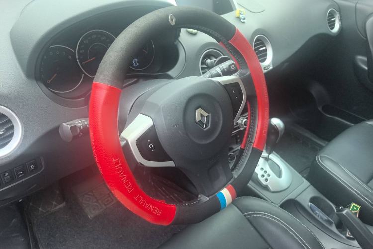 Used Renault Koleos 2014 2.0L Two-Wheel Drive Fashion Edition Steering Wheel