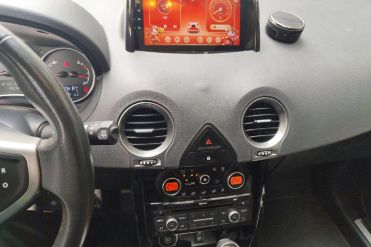 Used Renault Koleos 2014 2.5L Two-Wheel Drive Comfort Edition Audio And AC Panel