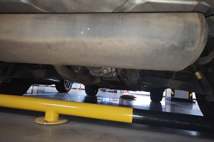 Used Renault Koleos 2014 2.5L 4x4 Comfort Edition Chassis Rear