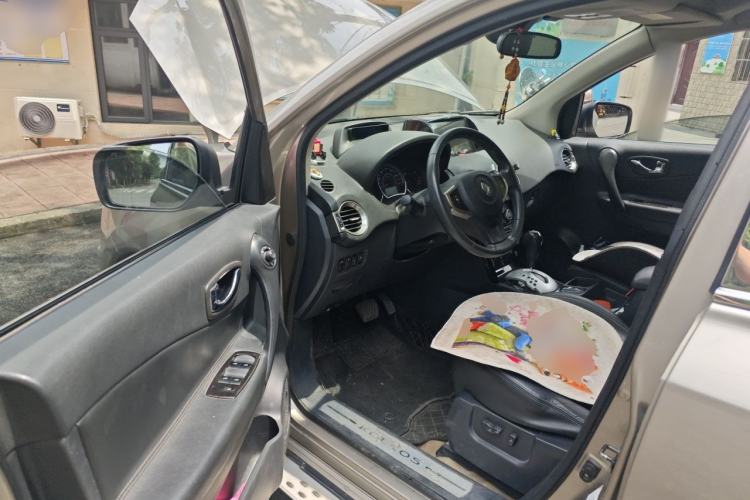Used Renault Koleos 2014 2.5L Two-Wheel Drive Comfort Edition Driver Seat
