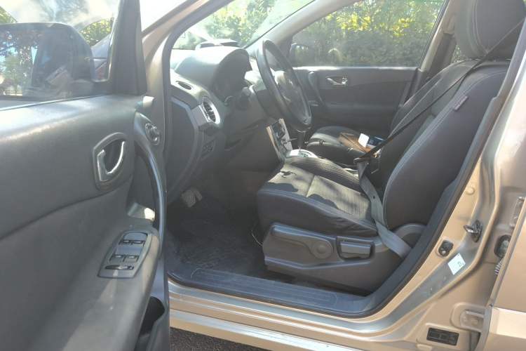 Used Renault Koleos 2014 2.0L Two-Wheel Drive Fashion Edition Driver Seat