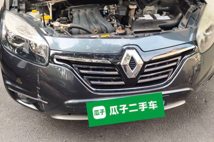 Used Renault Koleos 2014 Revised Version 2.0L Two-Wheel Drive Standard Edition Engine Bay