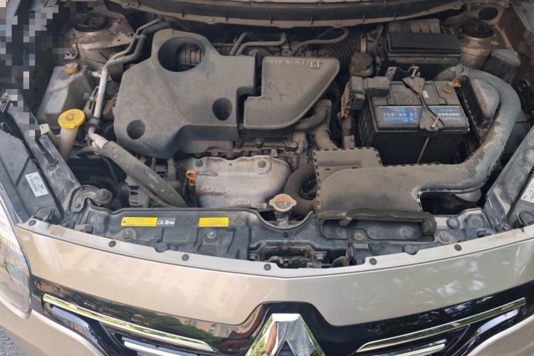 Used Renault Koleos 2014 Revised Version 2.5L Two-Wheel Drive Comfort Edition Engine Bay