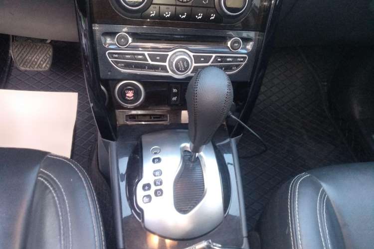 Used Renault Koleos 2014 2.5L Two-Wheel Drive Comfort Edition Gear Lever