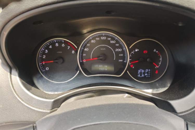 Used Renault Koleos 2014 2.5L Two-Wheel Drive Comfort Edition Instrument Cluster