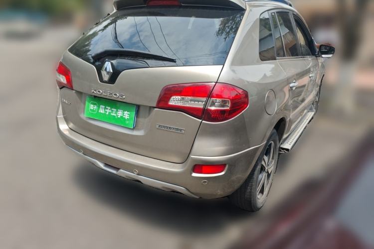 Used Renault Koleos 2014 2.5L Two-Wheel Drive Comfort Edition Rear Right 45 Deg