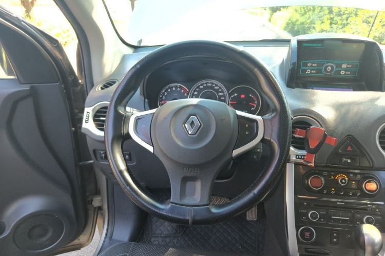 Used Renault Koleos 2014 2.0L Two-Wheel Drive Fashion Edition Steering Wheel