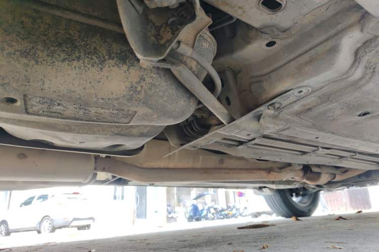 Used Renault Koleos 2014 2.5L Two-Wheel Drive Comfort Edition Chassis Rear Right