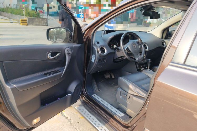 Used Renault Koleos 2014 2.5L 4x4 Comfort Edition Driver Seat
