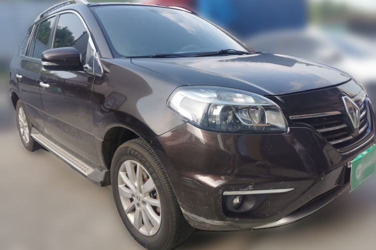 Used Renault Koleos  Front Right 45 Deg
