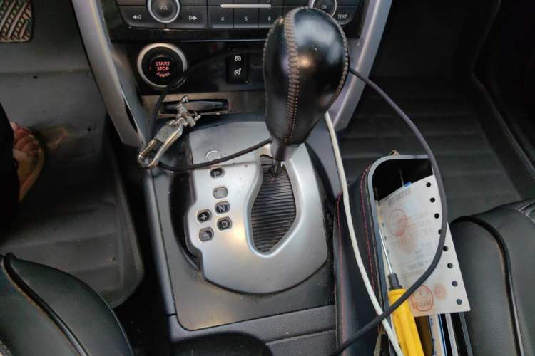 Used Renault Koleos 2014 2.0L Two-Wheel Drive Fashion Edition Gear Lever