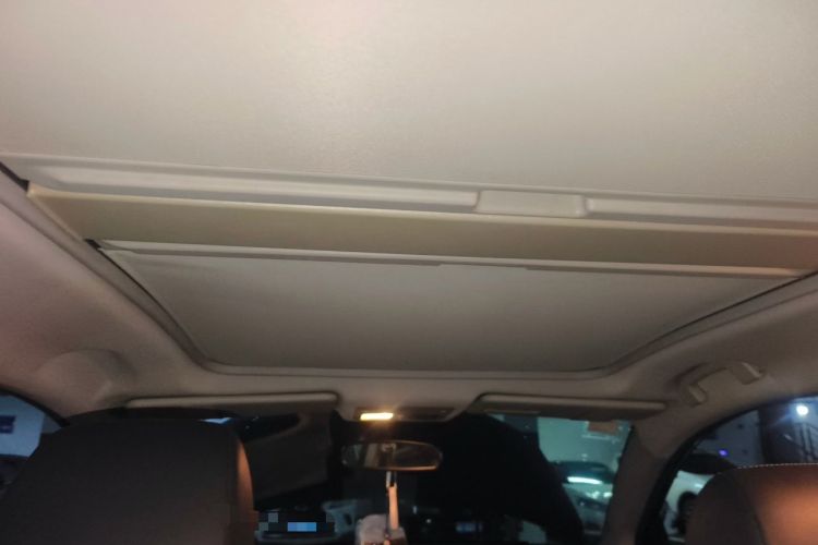 Used Renault Koleos 2014 Revised Version 2.0L Two-Wheel Drive Fashion Edition Headliner