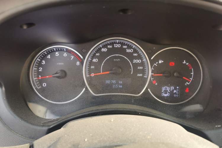 Used Renault Koleos  Instrument Cluster