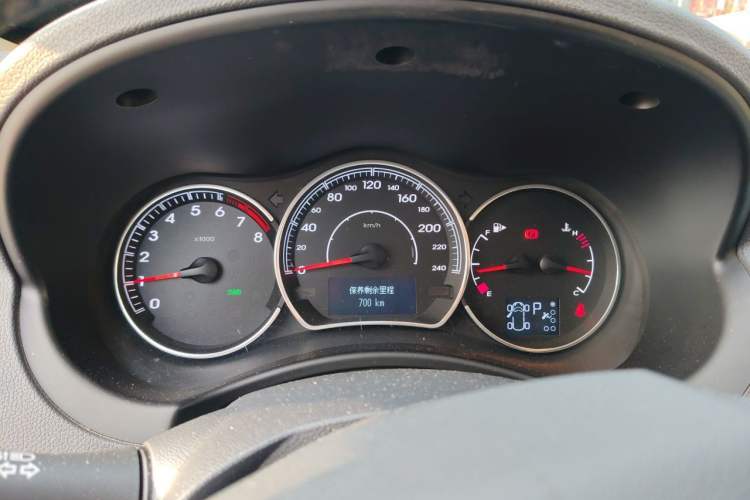 Used Renault Koleos 2014 2.5L 4x4 Comfort Edition Instrument Cluster