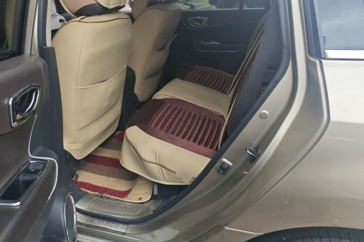 Used Renault Koleos 2014 Revised Version 2.5L Two-Wheel Drive Comfort Edition Left Rear Seat