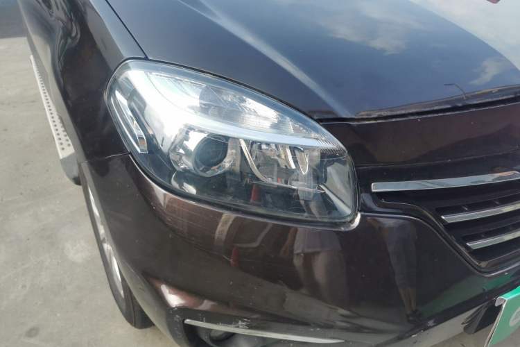 Used Renault Koleos  Right Front Headlight