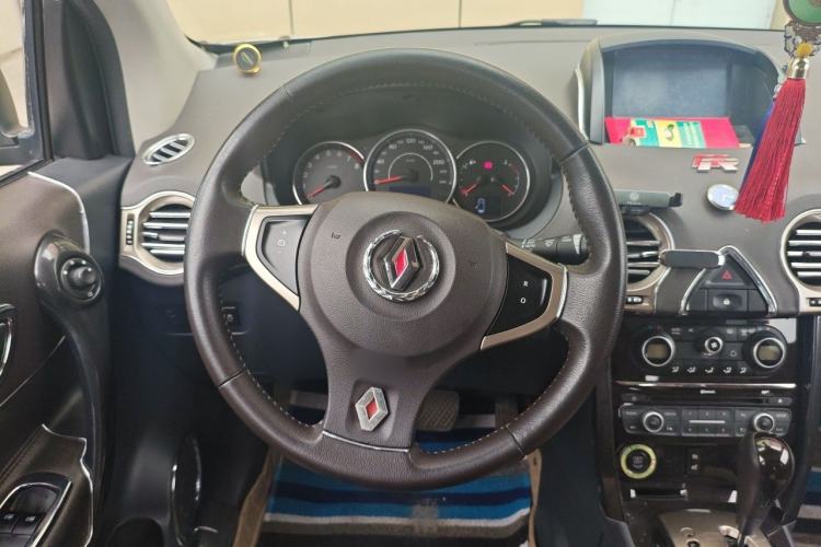 Used Renault Koleos 2014 Revised Version 2.5L Two-Wheel Drive Comfort Edition Steering Wheel