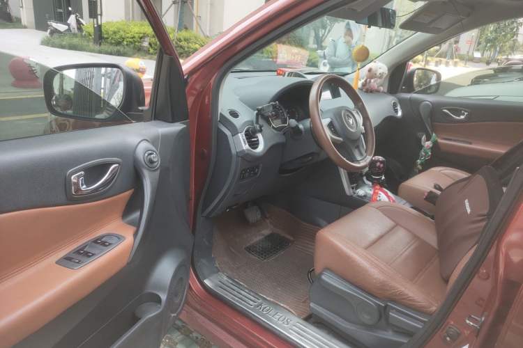 Used Renault Koleos 2014 2.0L Two-Wheel Drive Fashion Edition Driver Seat