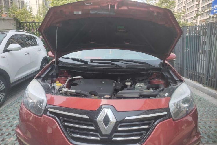 Used Renault Koleos 2014 2.0L Two-Wheel Drive Fashion Edition Engine Bay