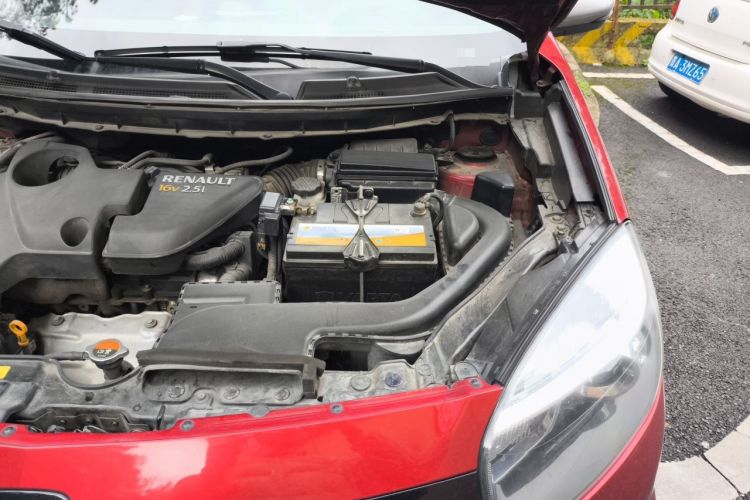 Used Renault Koleos 2014 2.5L Two-Wheel-Drive Sportway Edition Engine Bay Left