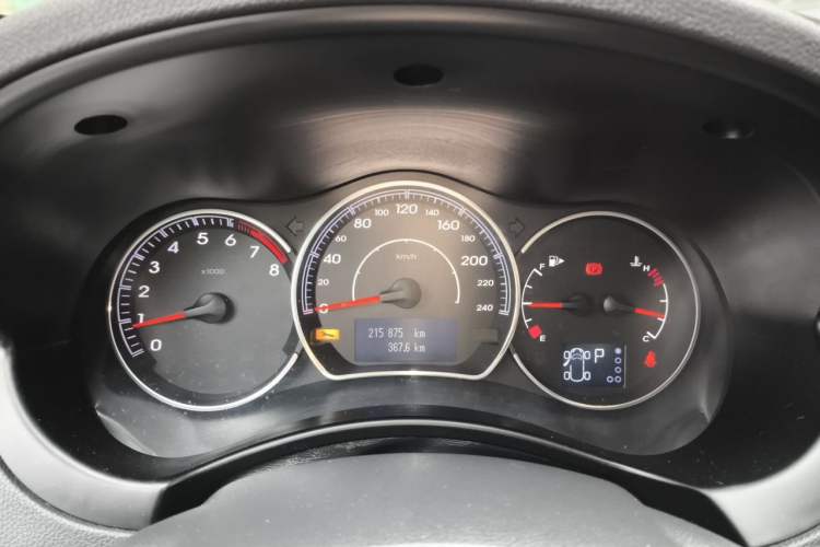 Used Renault Koleos 2014 2.5L Two-Wheel-Drive Sportway Edition Instrument Cluster