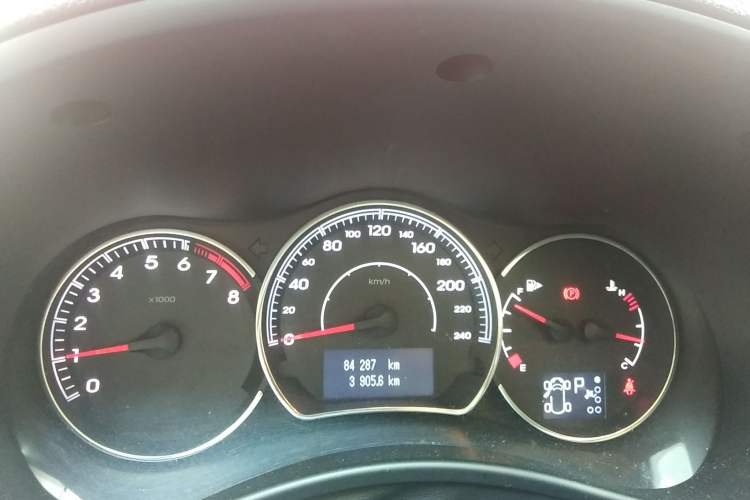 Used Renault Koleos 2014 2.5L 4x4 Sportway Edition Instrument Cluster