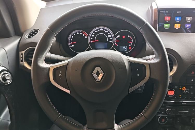 Used Renault Koleos 2014 Revised Version 2.5L Two-Wheel Drive Comfort Edition Steering Wheel