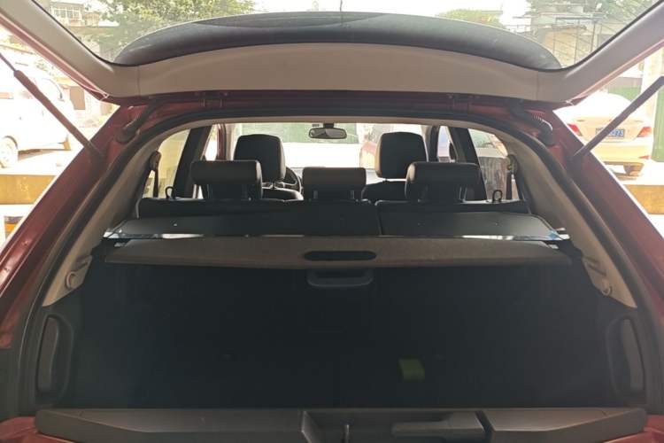 Used Renault Koleos 2014 Revised Version 2.5L Two-Wheel Drive Comfort Edition Trunk