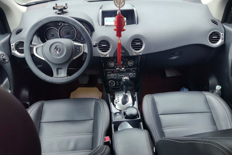 Used Renault Koleos 2014 2.5L Four-Wheel Drive Luxury Edition Center Console