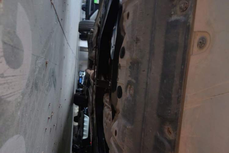 Used Renault Koleos 2014 2.0L Two-Wheel Drive Standard Edition Chassis Front