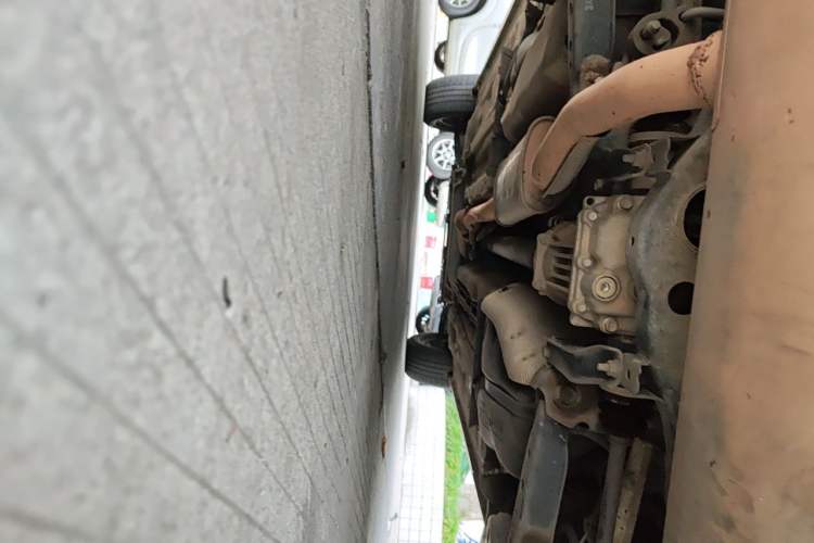 Used Renault Koleos 2014 2.5L 4x4 Comfort Edition Chassis Rear