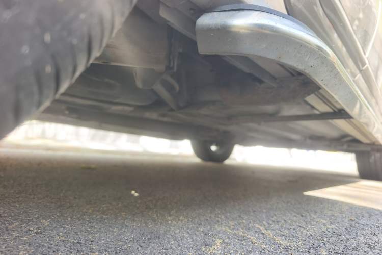 Used Renault Koleos 2014 2.5L 4x4 Comfort Edition Chassis Rear Right