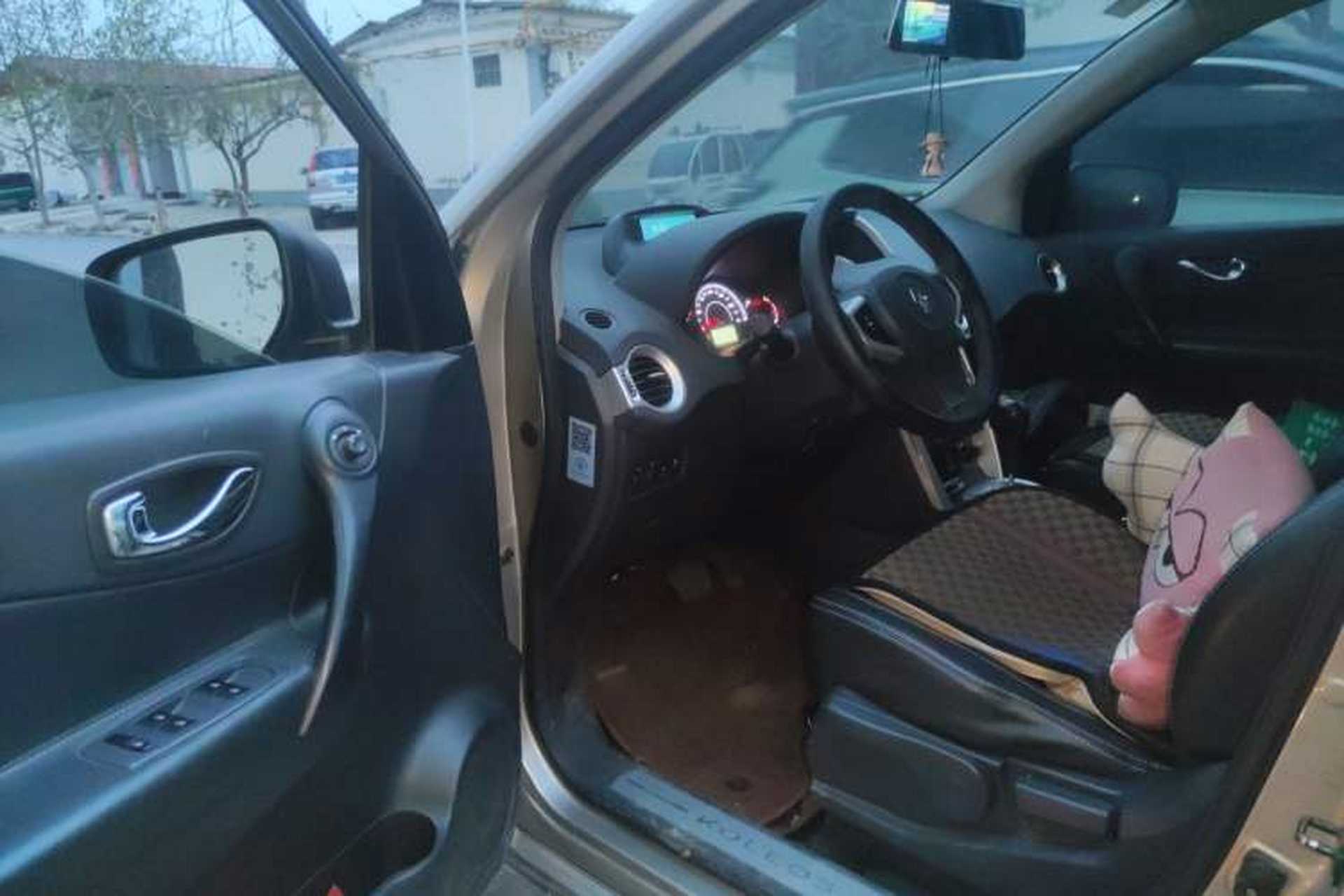 Used Renault Koleos 2014 Revised Version 2.0L Two-Wheel Drive Fashion Edition Driver Seat