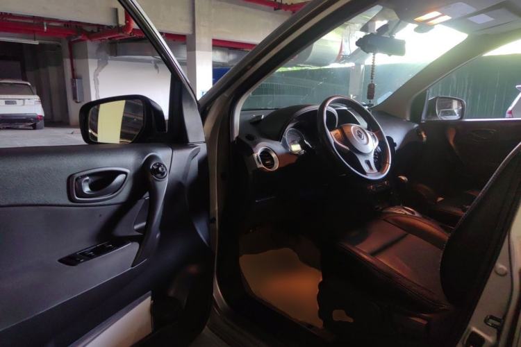 Used Renault Koleos 2014 2.0L Two-Wheel Drive Standard Edition Driver Seat