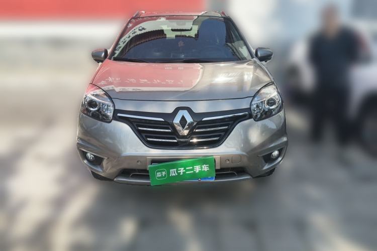 Used Renault Koleos 2014 2.5L 4x4 Comfort Edition Front