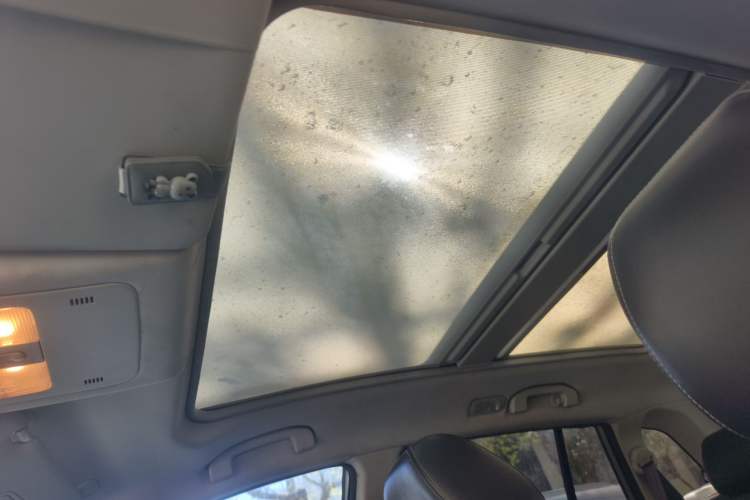 Used Renault Koleos 2014 2.5L 4x4 Comfort Edition Headliner