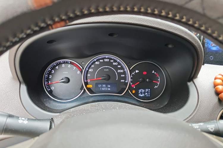 Used Renault Koleos 2014 2.5L 4x4 Comfort Edition Instrument Cluster