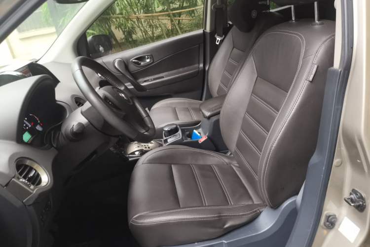 Used Renault Koleos 2014 2.5L Two-Wheel Drive Comfort Edition Left Front Seat
