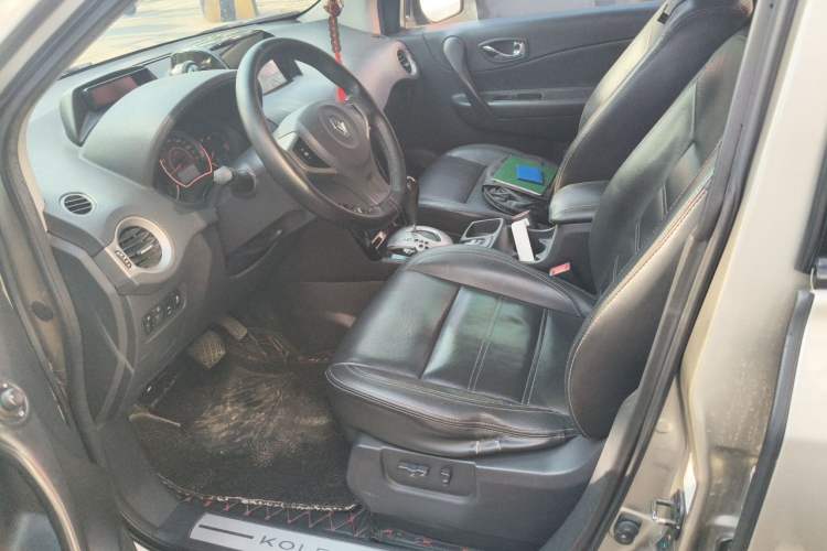Used Renault Koleos 2014 2.5L 4x4 Comfort Edition Left Front Seat