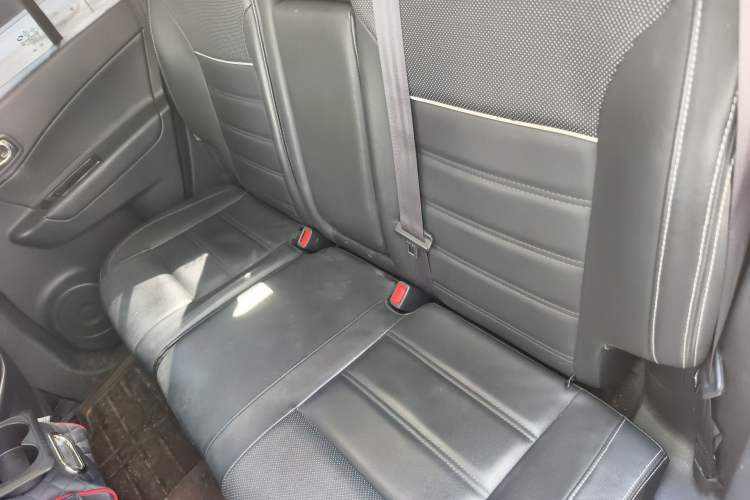 Used Renault Koleos 2014 2.5L 4x4 Comfort Edition Left Rear Seat