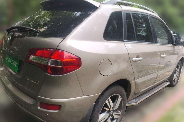 Used Renault Koleos 2014 2.5L Two-Wheel Drive Comfort Edition Rear Right 45 Deg