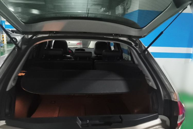 Used Renault Koleos 2014 2.5L 4x4 Comfort Edition Trunk