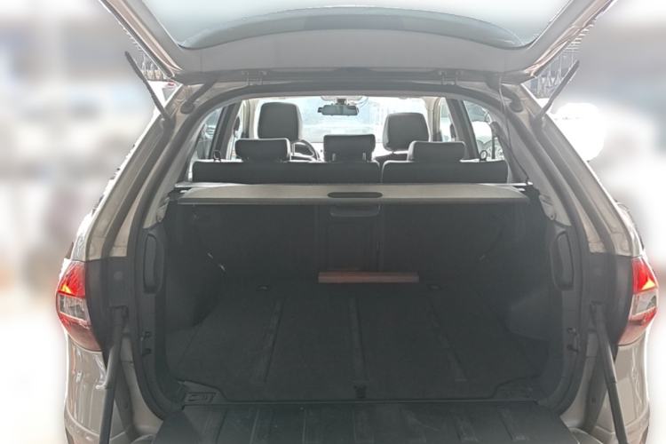 Used Renault Koleos 2014 2.5L 4x4 Sportway Edition Trunk