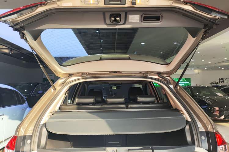 Used Renault Koleos 2014 2.0L Two-Wheel Drive Fashion Edition Trunk