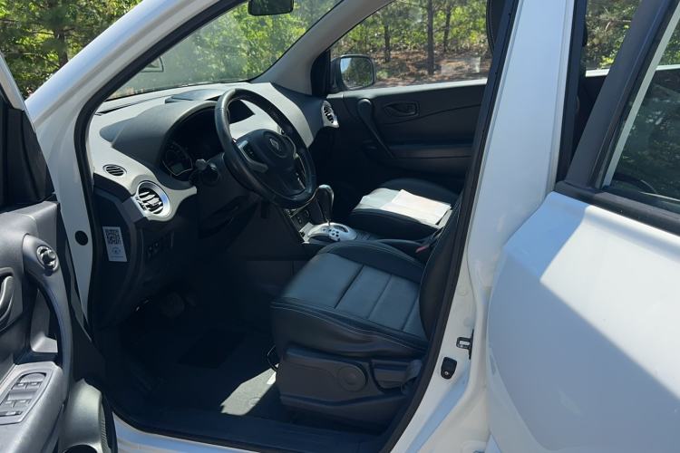 Used Renault Koleos 2014 Revised Version 2.0L Two-Wheel Drive Smart Enjoyment Edition Audio And AC Panel