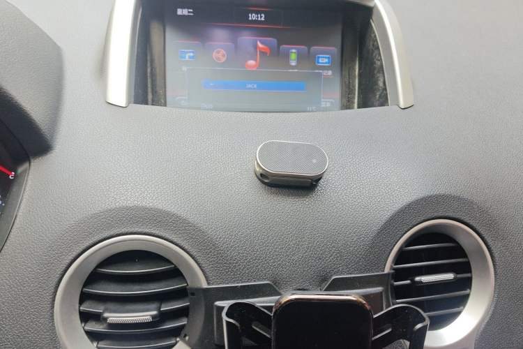 Used Renault Koleos 2014 Revised Version 2.0L Two-Wheel Drive Fashion Edition Audio And AC Panel